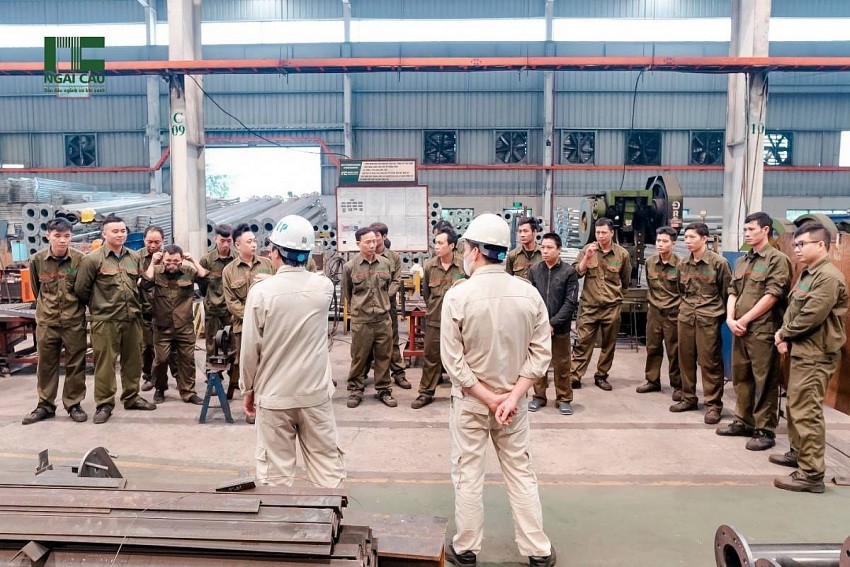 Tool box meeting (TBM) tại Ngãi Cầu