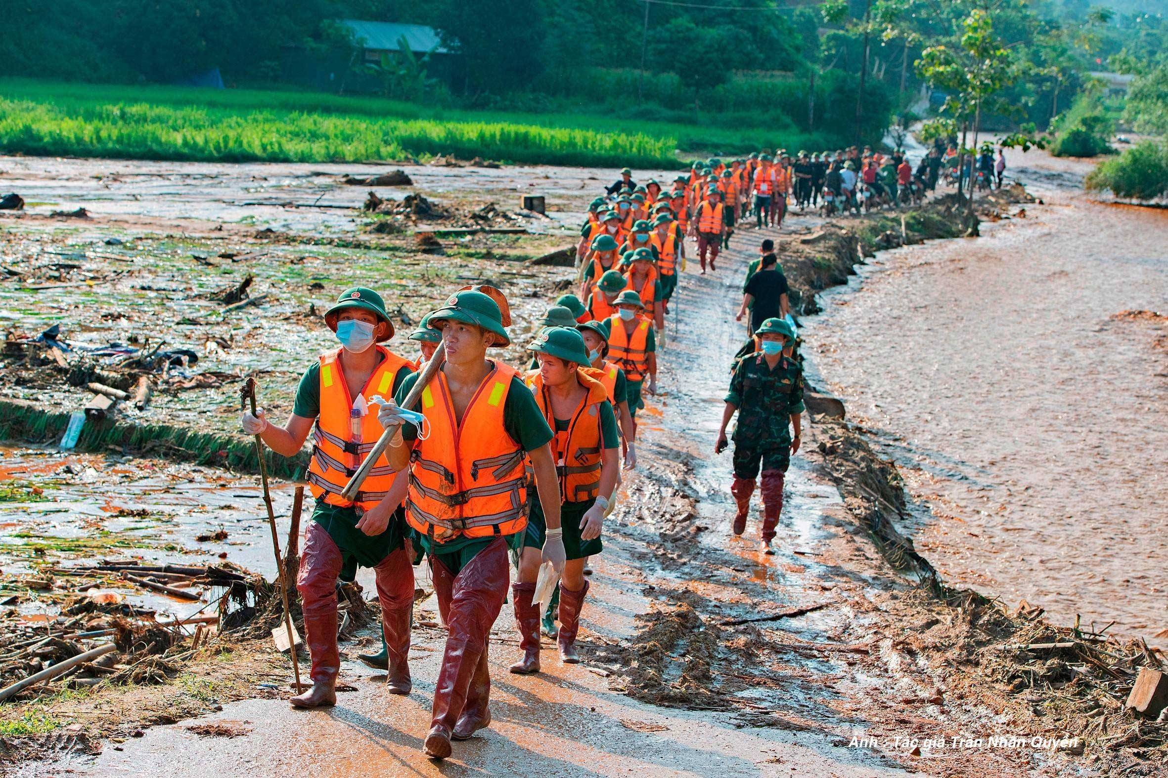 Đảng đưa “xuân” về nơi tận cùng đau khổ