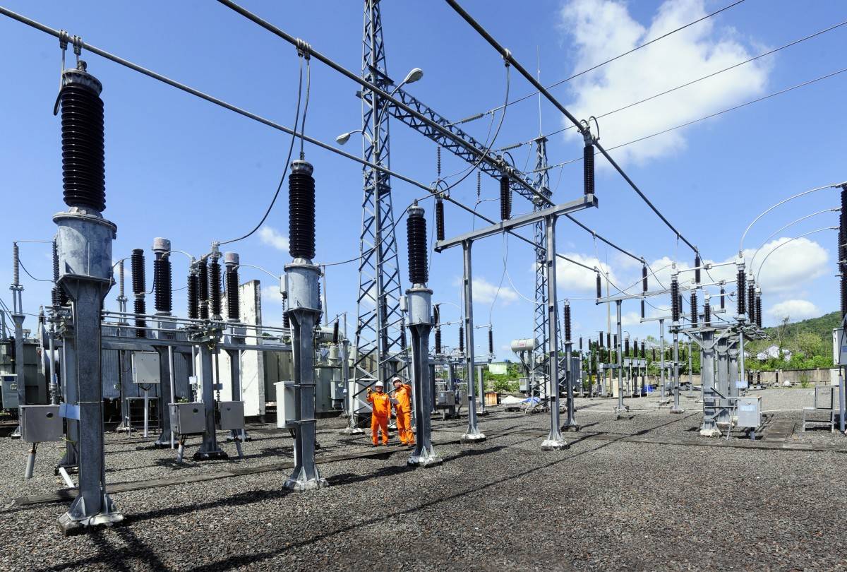 EVNSPC: Các tỉnh phía Nam ứng trực 24/24 đảm bảo điện phục vụ Tết EVNSPC: Các tỉnh phía Nam ứng trực 24/24 đảm bảo điện phục vụ Tết