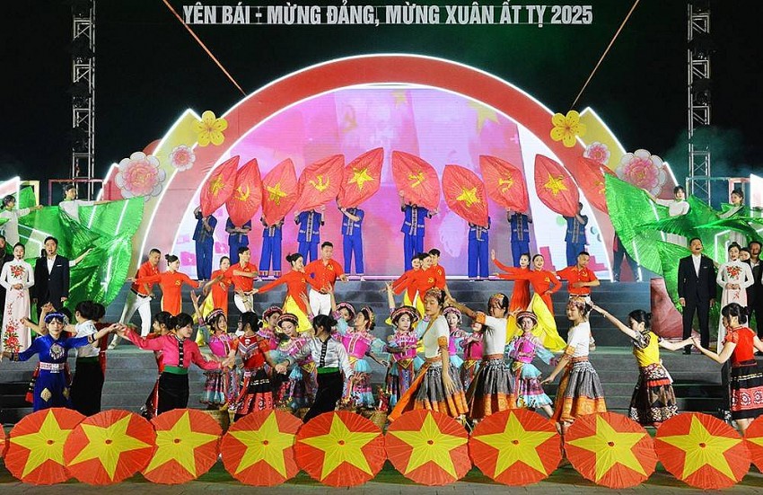 Chương trình nghệ thuật Yên Bái - Mừng Đảng mừng Xuân Ất Tỵ 2025 có chủ đề Miền hạnh phúc đón xuân về