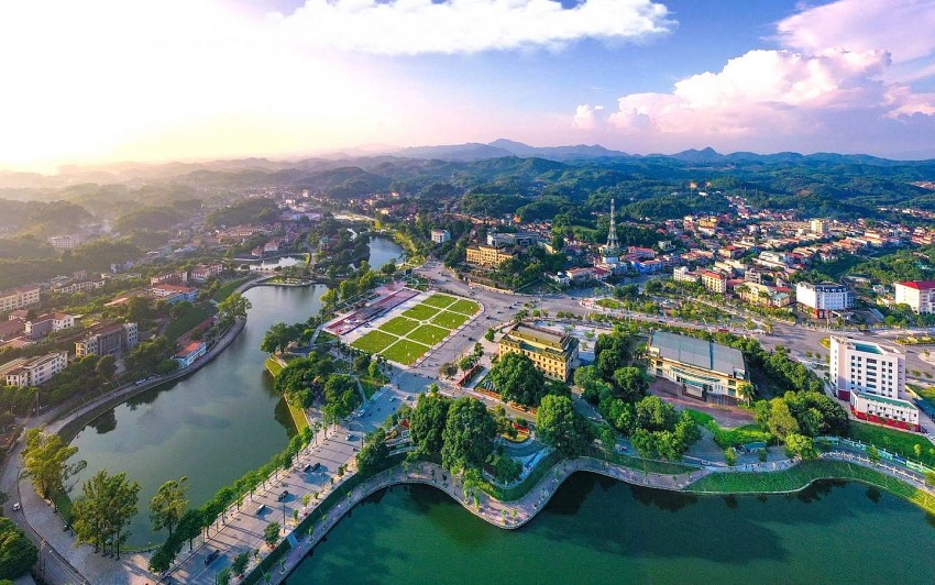 Yên Bái: ''Vượt lên bão lũ, mở lối tương lai''