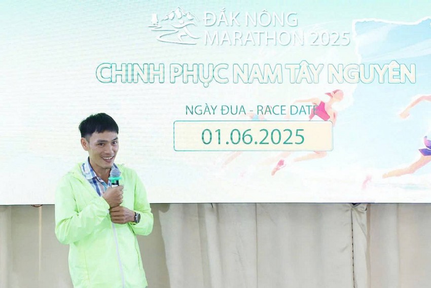 Giải Đắk Nông Marathon 2025 “Chinh phục Nam Tây Nguyên” thúc đẩy phong trào thể thao và xây dựng lối sống lành mạnh Giải Đắk Nông Marathon 2025 “Chinh phục Nam Tây Nguyên” thúc đẩy phong trào thể thao và xây dựng lối sống lành mạnh
