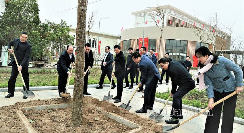 Bí thư Tỉnh uỷ Bắc Ninh dự Lễ phát động Tết trồng cây tại Yên Phong