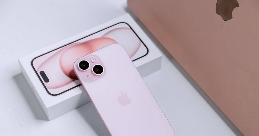 Ra mắt hơn một năm, iPhone 15 vẫn thống trị thị trường smartphone Ra mắt hơn một năm, iPhone 15 vẫn thống trị thị trường smartphone