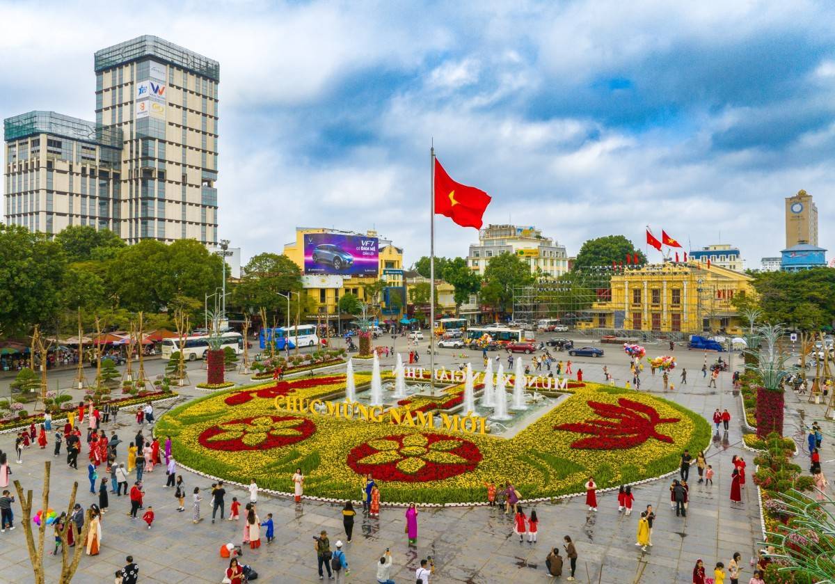 Thông tin từ Sở Du lịch Hải Phòng, trong 9 ngày nghỉ Tết Nguyên đán, TP. Hải Phòng đã đón và phục vụ 170.000 lượt khách du lịch.Ảnh: Nguyễn Đức Nghĩa Thông tin từ Sở Du lịch Hải Phòng, trong 9 ngày nghỉ Tết Nguyên đán, TP. Hải Phòng đã đón và phục vụ 170.000 lượt khách du lịch.Ảnh: Nguyễn Đức Nghĩa