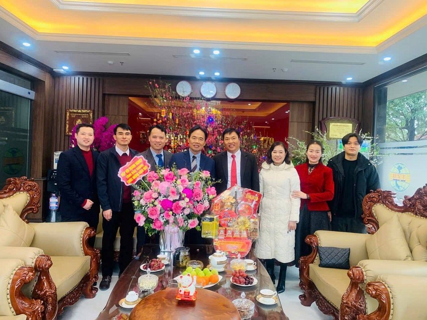 Chủ tịch Hiệp hội doanh nghiệp tỉnh Bắc Giang thăm và chúc tết các doanh nghiệp