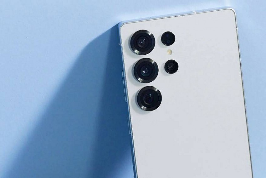 So sánh Galaxy S25 Ultra và iPhone 16 Pro Max: Đâu là lựa chọn đáng giá nhất ? So sánh Galaxy S25 Ultra và iPhone 16 Pro Max: Đâu là lựa chọn đáng giá nhất ?
