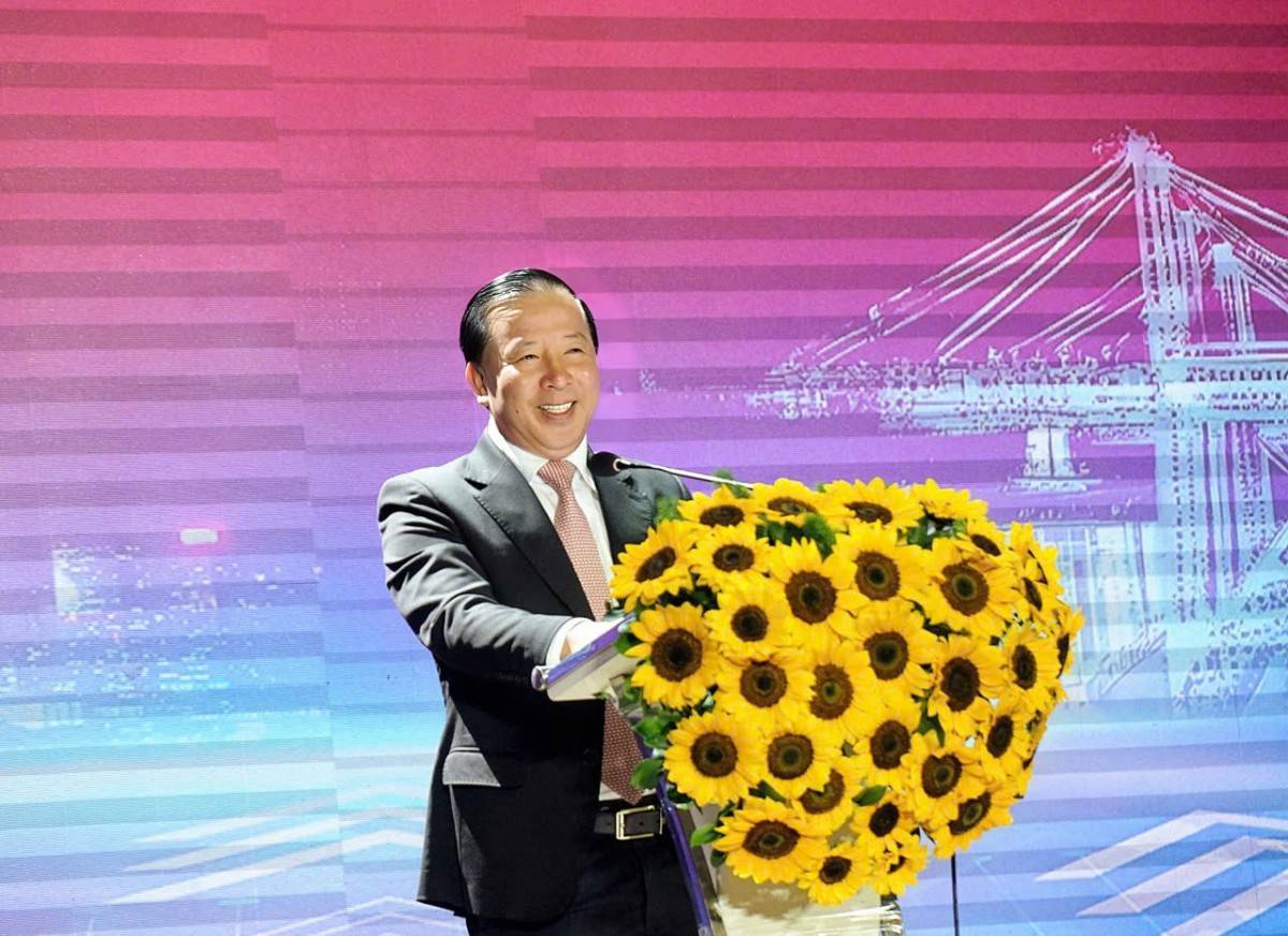 Chủ tịch UBND tỉnh Long An: “Doanh nghiệp hãy xem Long An như mái nhà thân yêu của mình”