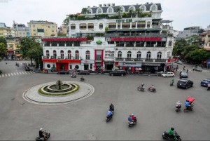 Hà Nội hạn chế ô tô trên 16 chỗ ở phố cổ và quanh hồ Hoàn Kiếm từ tháng 3/2025