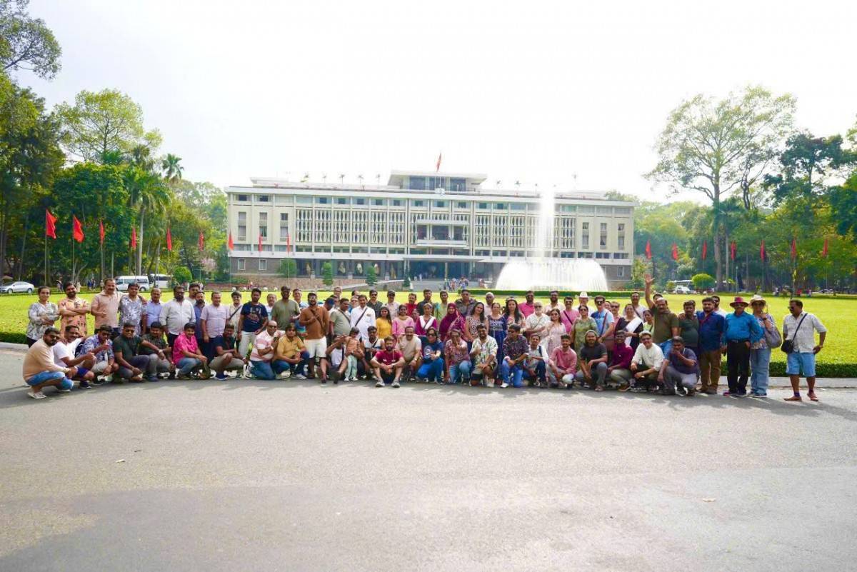 đoàn MICE Ấn Độ đến tham quan tại Dinh Độc Lập.