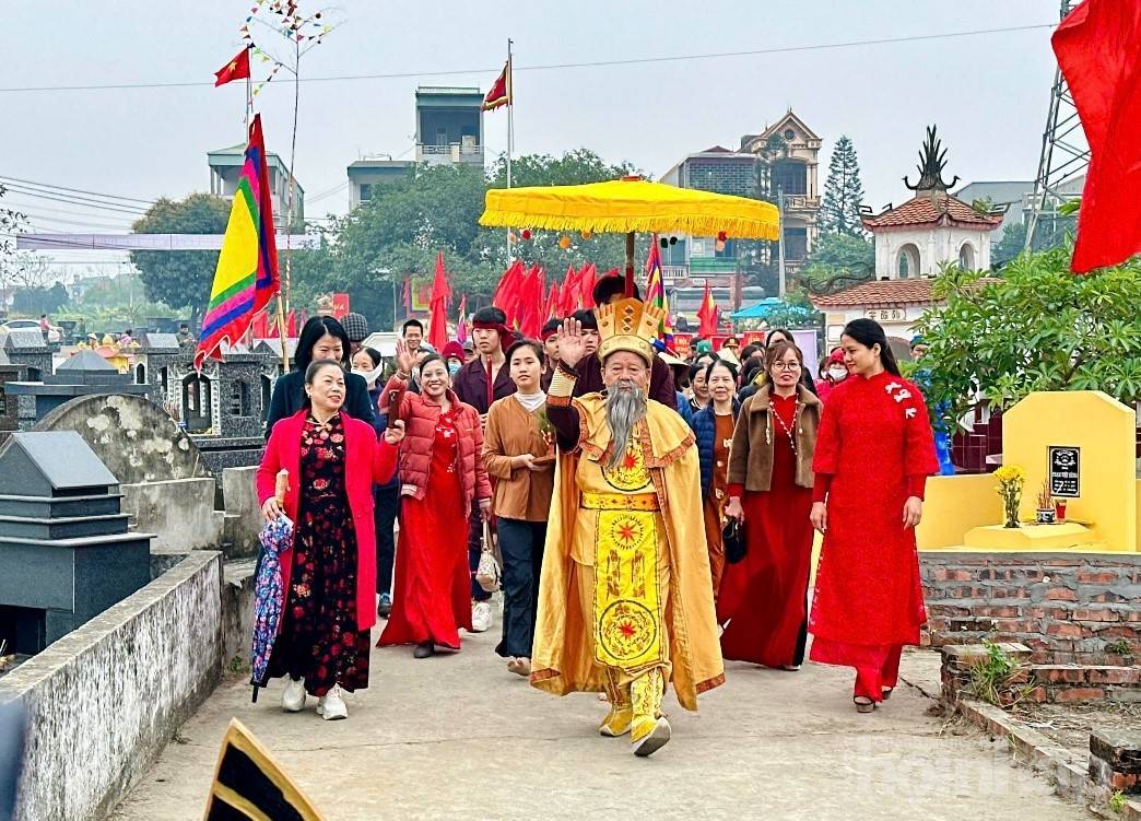 Lễ hội Vua Hùng dạy dân cấy lúa: Khơi nguồn nền nông nghiệp Việt Nam