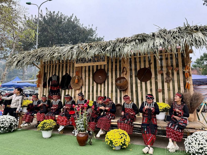 Lào Cai tái hiện “Không gian văn hóa Việt” tại Lễ hội đền Thượng Xuân Ất Tỵ 2025