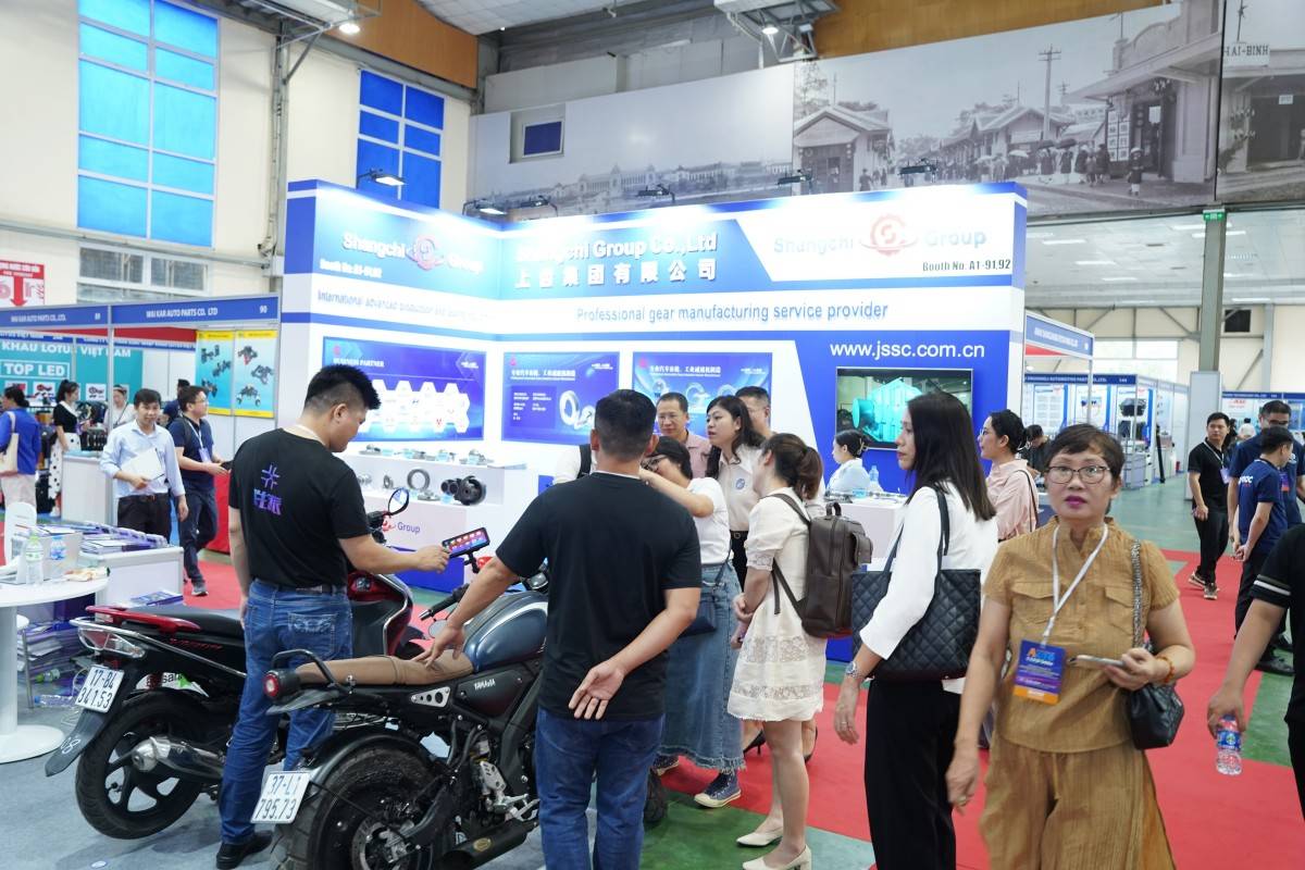 Triển lãm uy tín về phương tiện giao thông và công nghiệp hỗ trợ chính thức trở lại