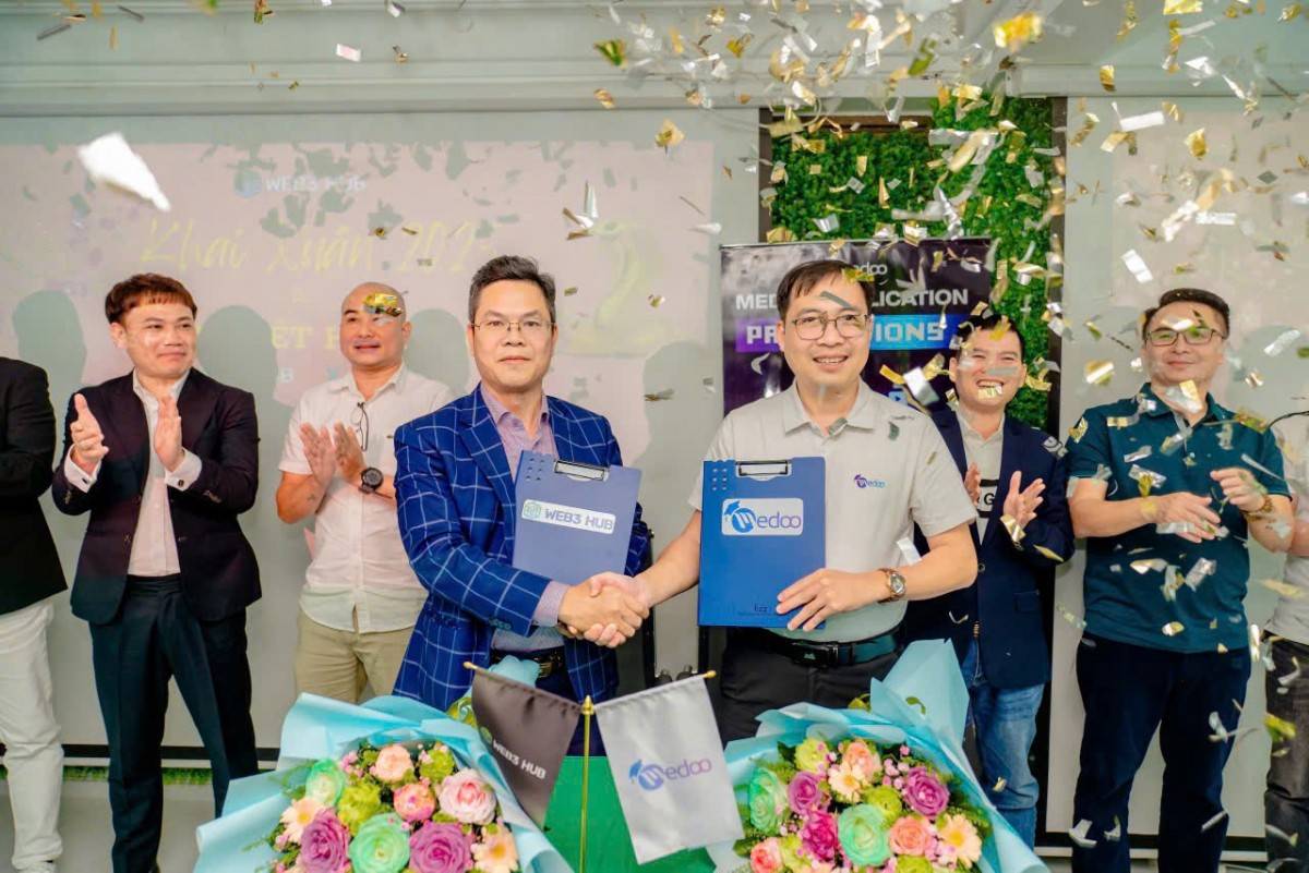 Medoo - nền tảng công nghệ giáo dục hàng đầu  và Web3 Hub - hệ sinh thái Web3 tiên phong tại Việt Nam đã ký kết hợp tác chiến lược toàn diện hứa hẹn một cuộc cách mạng trong chuyển đổi số giáo dục.