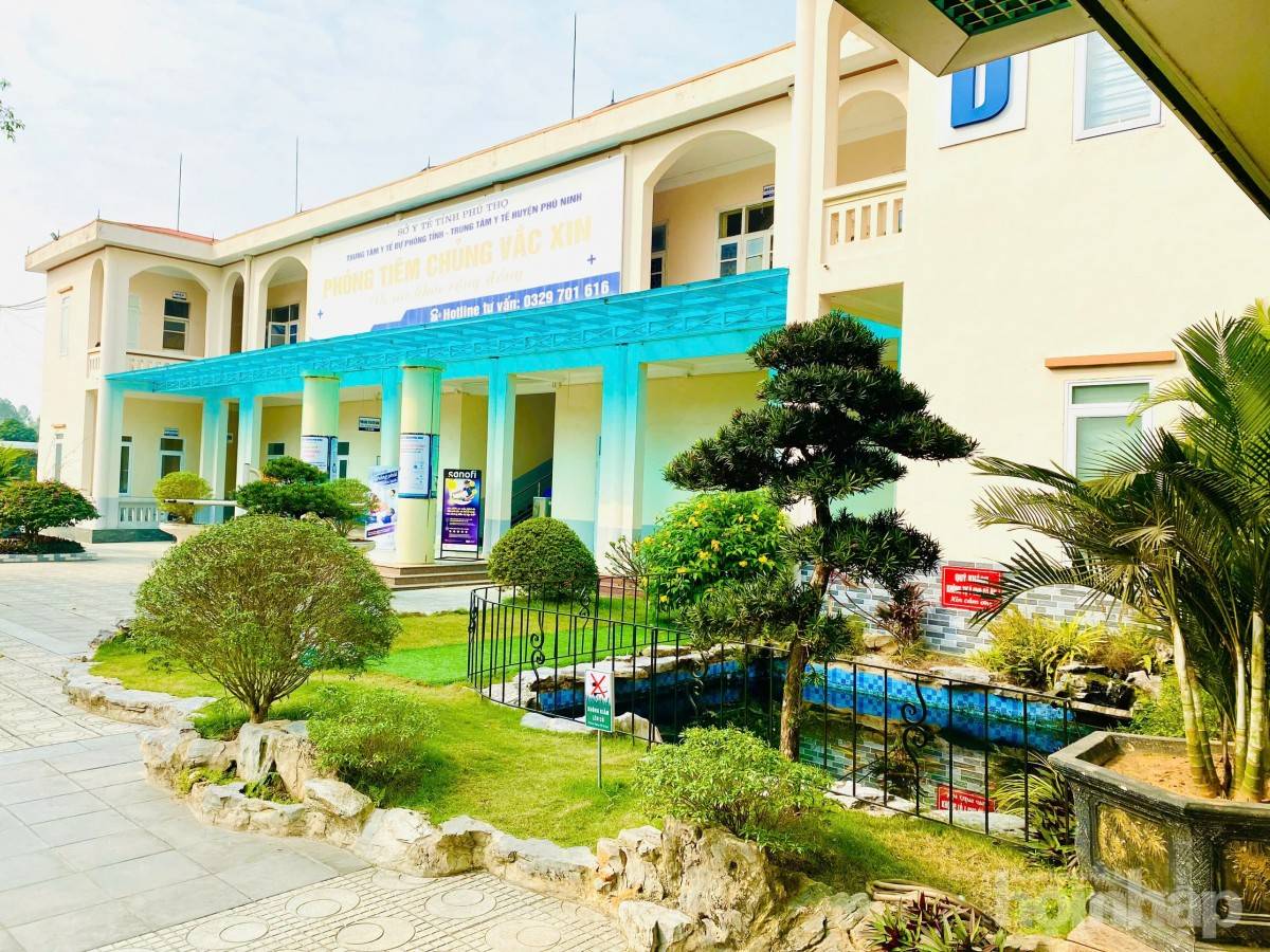 Trung tâm Y tế huyện Phù Ninh: Hành trình xây dựng mô hình y tế xanh – sạch – đẹp