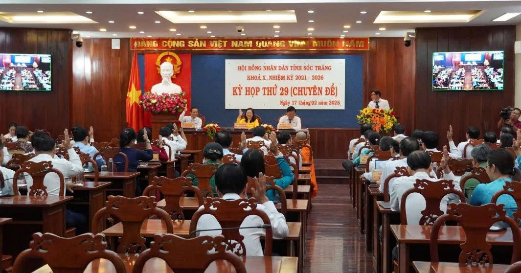 kỳ họp thứ 29 (chuyên đề) do Hội đồng Nhân dân (HĐND) tỉnh Sóc Trăng tổ chức