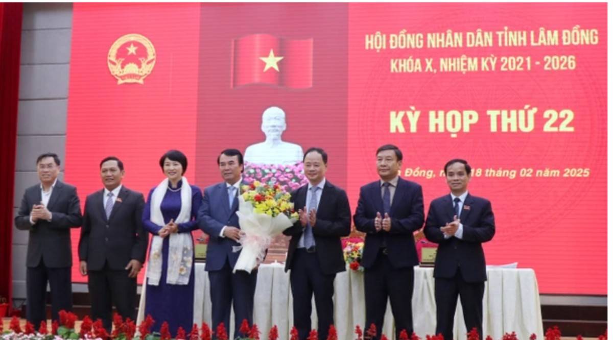 Lâm Đồng thành lập 6 sở mới trên cơ sở sáp nhập 12 sở và 2 ban ngành Lâm Đồng thành lập 6 sở mới trên cơ sở sáp nhập 12 sở và 2 ban ngành