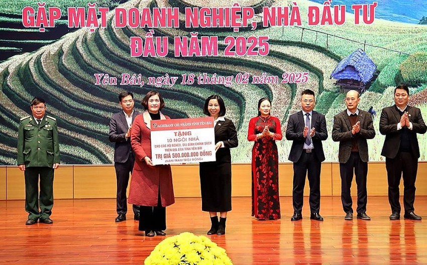 Yên Bái: 170 doanh nghiệp, hợp tác xã, nhà đầu tư tham dự Hội nghị gặp mặt đầu năm 2025