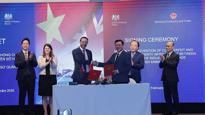 Việt Nam - Anh hợp tác phòng chống hàng hóa giả mạo và xâm phạm quyền sở hữu trí tuệ theo CPTPP