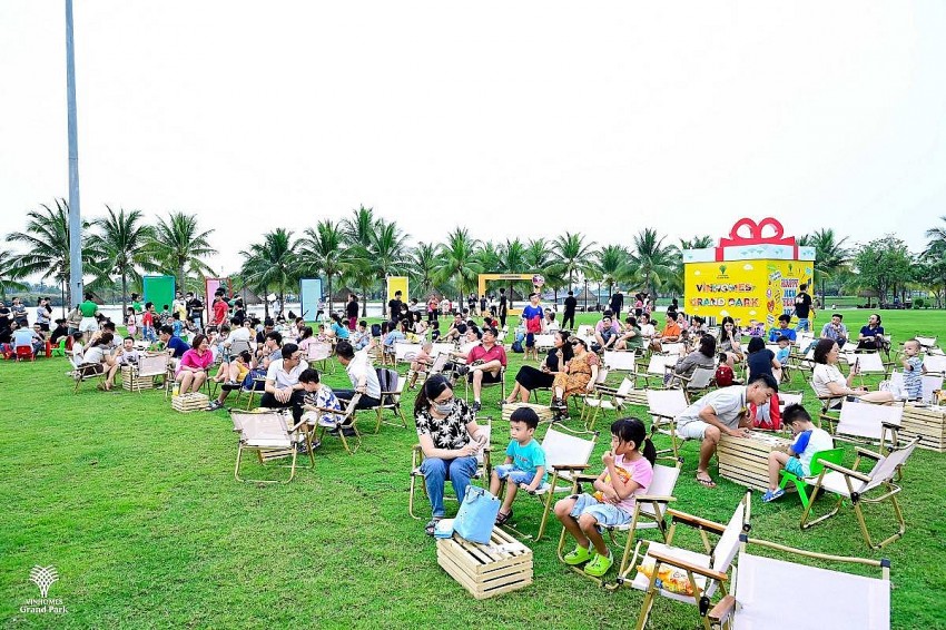 Các cư dân nhí được tham gia nhiều hoạt động bổ ích do CLB Sống Xanh - Sống Vui khỏe tổ chức