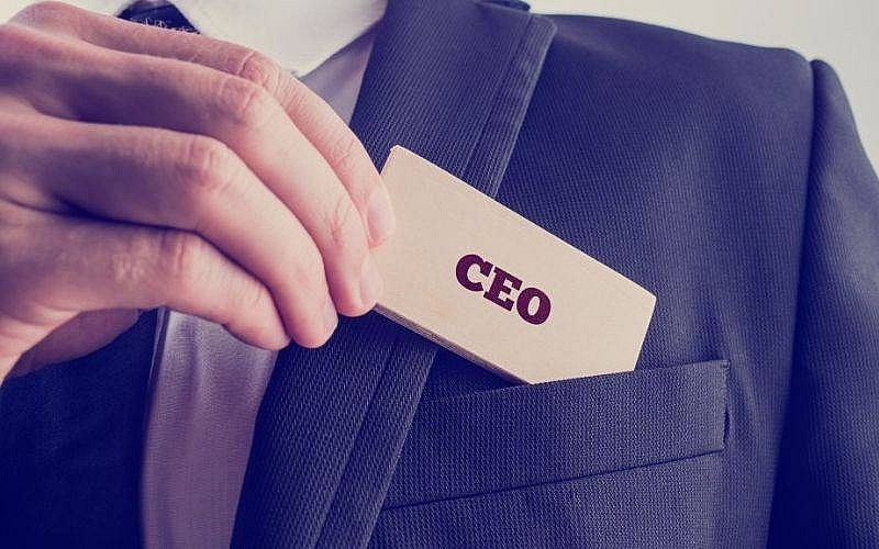 Tại sao hiếm người có thể đảm nhiệm cả hai vai trò CEO, Founder?