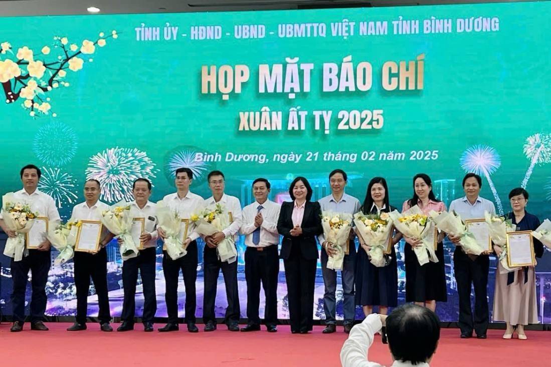 Bình Dương tổ chức họp mặt các cơ quan báo chí đầu Xuân Ất Tỵ 2025