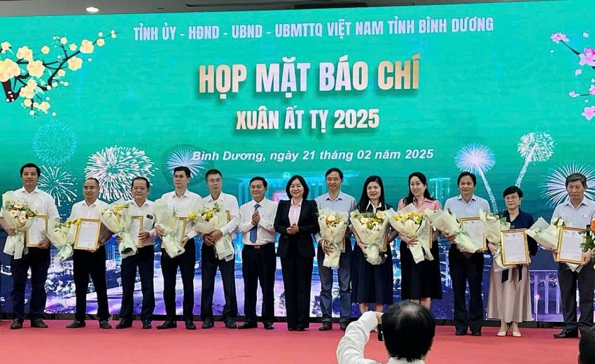 Bình Dương tổ chức họp mặt các cơ quan báo chí đầu Xuân Ất Tỵ 2025