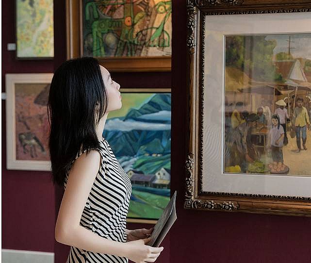 Thị trường mỹ thuật Việt Nam: Những bước chậm trên hành trình chuyên nghiệp hóa