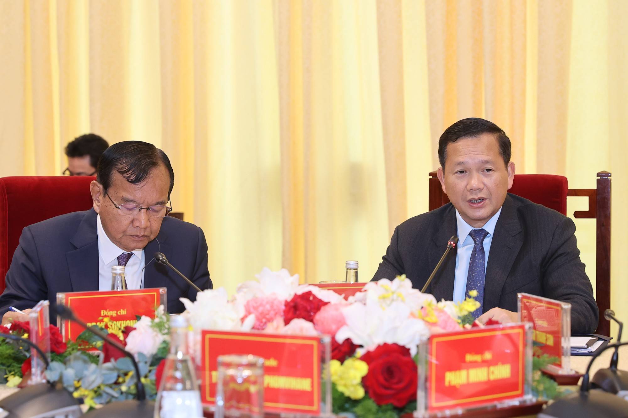 Thủ tướng Campuchia Hun Manet phát biểu tại cuộc gặp - Ảnh: VGP/Nhật Bắc