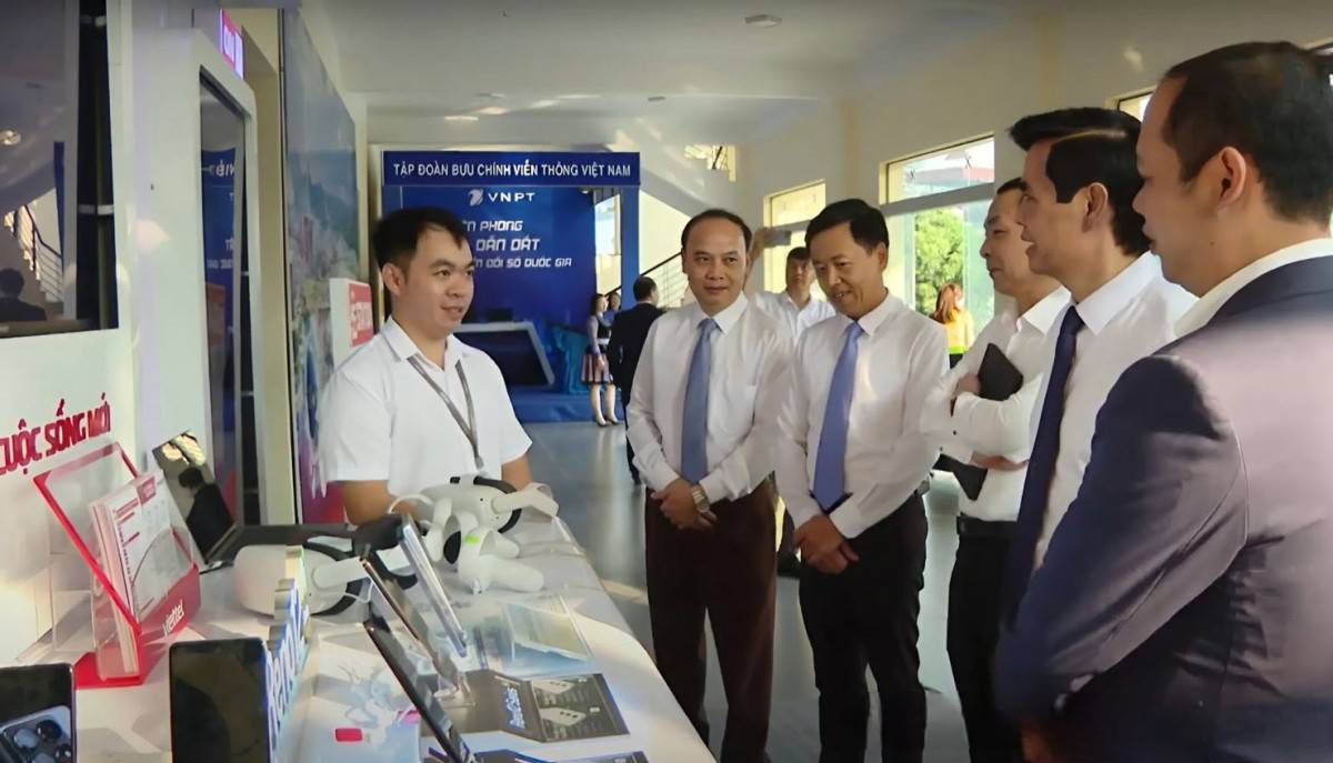 100% các doanh nghiệp nhỏ và vừa tại Sơn La hoàn tất chuyển đổi số 100% các doanh nghiệp nhỏ và vừa tại Sơn La hoàn tất chuyển đổi số