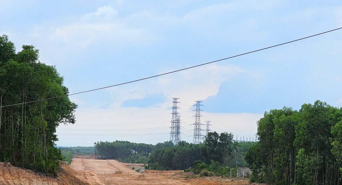 Quảng Trị tái khởi động dự án đường bộ kết nối Hành lang kinh tế Đông-Tây và Khu kinh tế Đông Nam của tỉnh