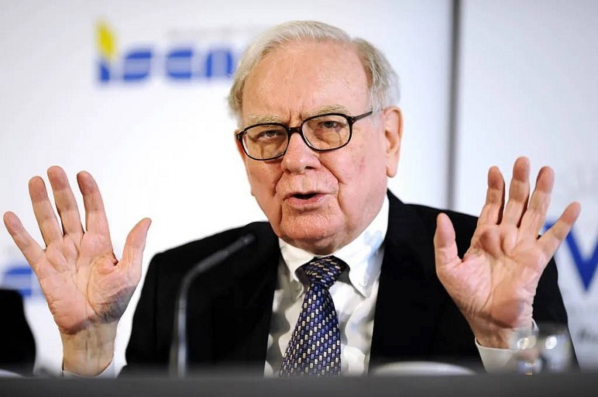 Phía sau ''núi'' tiền mặt khổng lồ mà tập đoàn của Warren Buffet nắm giữ