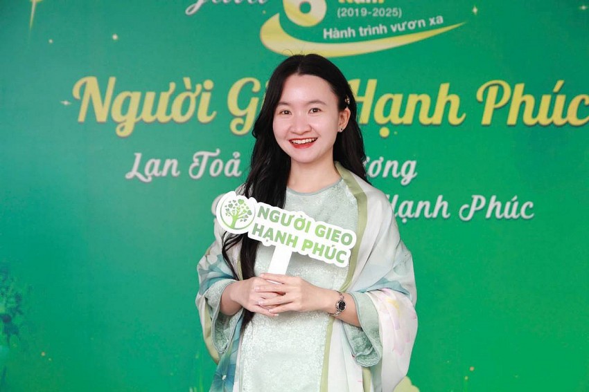 Tuệ An không chỉ là một người lãnh đạo trong tổ chức của mình mà còn là một nhà giáo dục, một nhà đào tạo