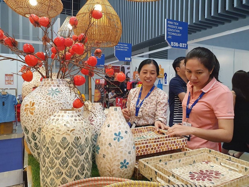 Trong bối cảnh hội nhập sâu rộng và sự chuyển dịch mạnh mẽ sang kỷ nguyên số, các thương hiệu Việt không chỉ đối mặt với thách thức mà còn đứng trước nhiều cơ hội để bứt phá.