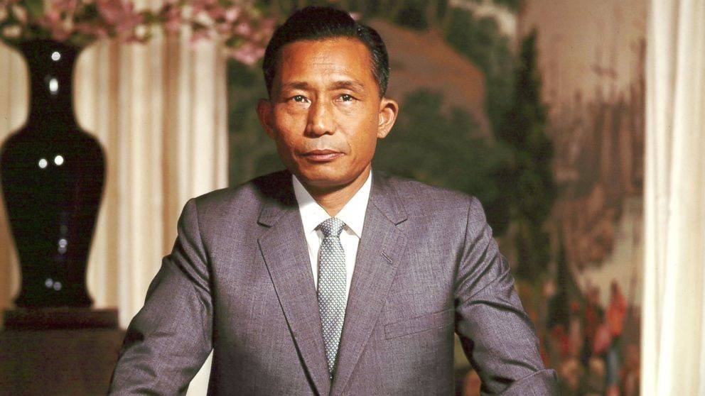 Cố Tổng thống Park Chung - hee “cấm doanh nghiệp lớn làm chi tiết nhỏ