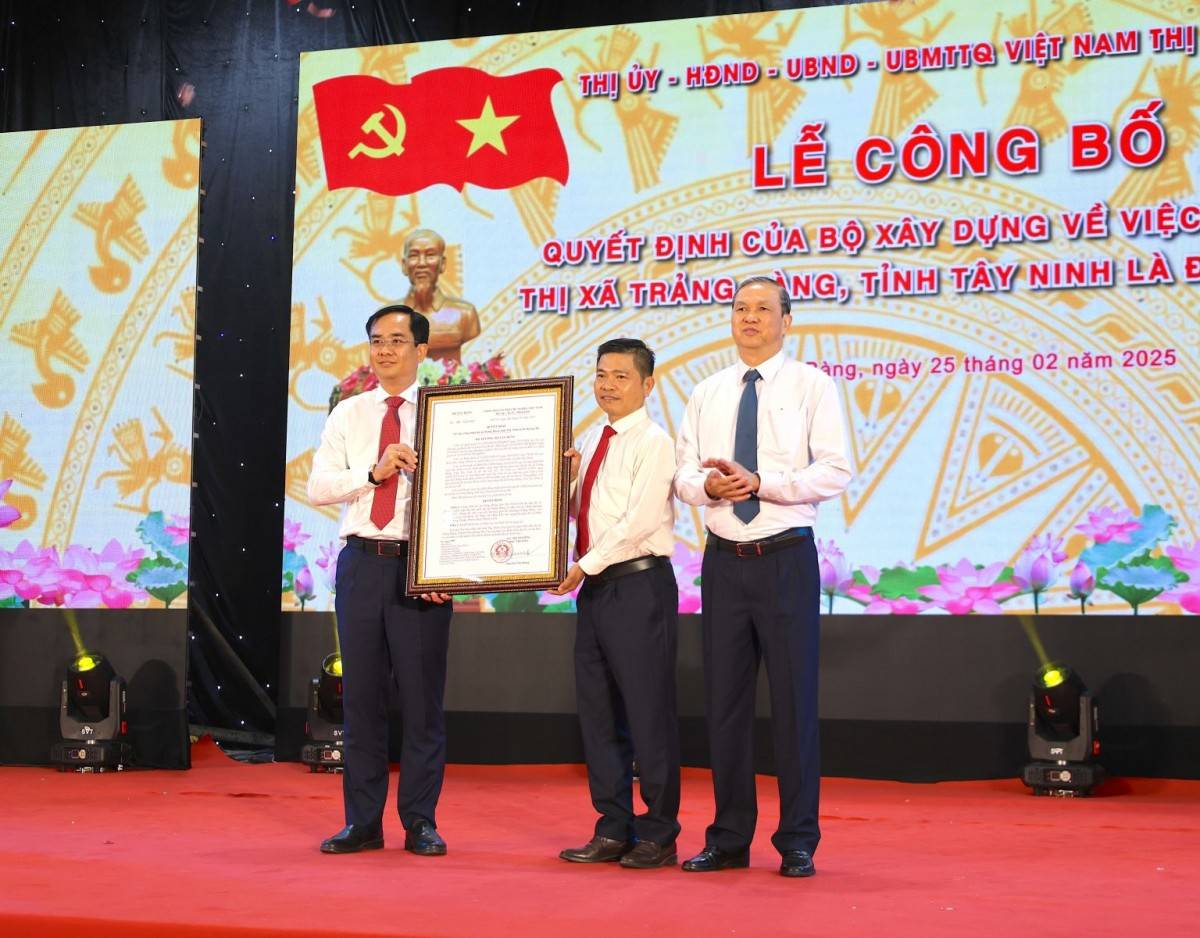 Tây Ninh: Thị xã Hòa Thành và Trảng Bàng được công nhận đô thị loại III