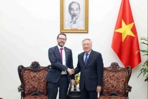 Việt Nam học hỏi kinh nghiệm từ Vương quốc Anh xây dựng trung tâm tài chính quốc tế