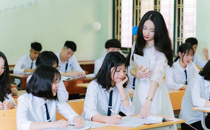 Học sinh công lập toàn quốc sẽ được miễn hoàn toàn học phí