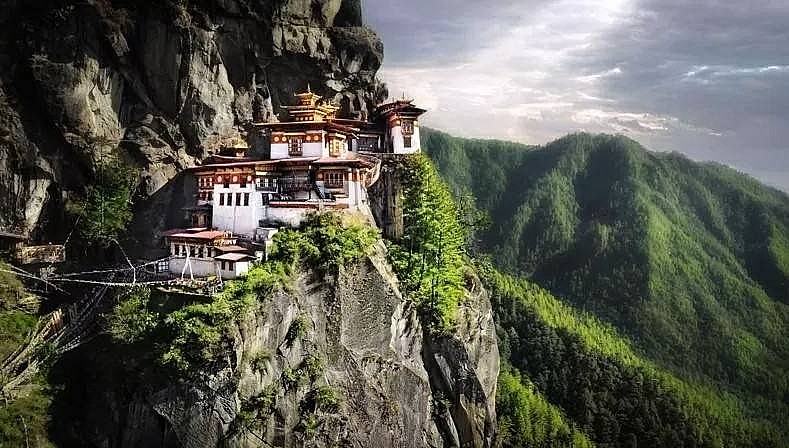 Bhutan được coi là quốc gia đầu tiên và duy nhất trên thế giới đạt trạng thái carbon âm tính. (Nguồn: vneconomy)