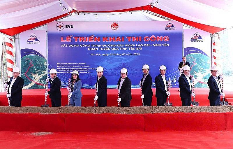 Khởi công đường dây 500kV Lào Cai - Vĩnh Yên Khởi công đường dây 500kV Lào Cai - Vĩnh Yên
