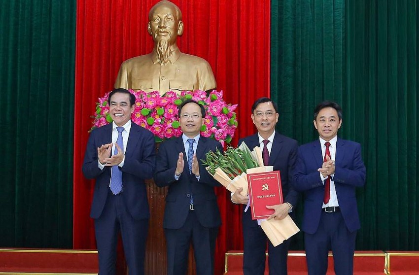 Ông Trần Việt Hà làm Bí thư Thành ủy Hà Tĩnh