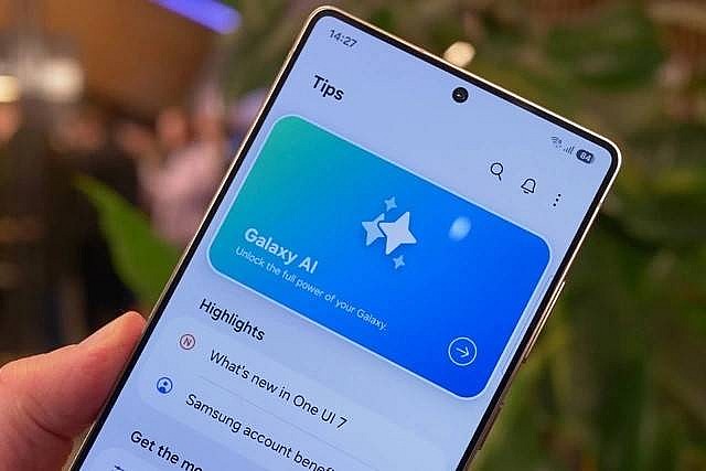 Samsung Galaxy S25 gây tranh cãi về việc thu phí Galaxy AI ?