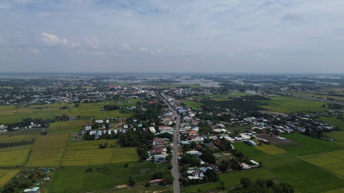 Cao tốc TP. Hồ Chí Minh - Mộc Bài: Triển khai cắm cọc mốc nhằm phục vụ công tác bồi thường, hỗ trợ tái định cư