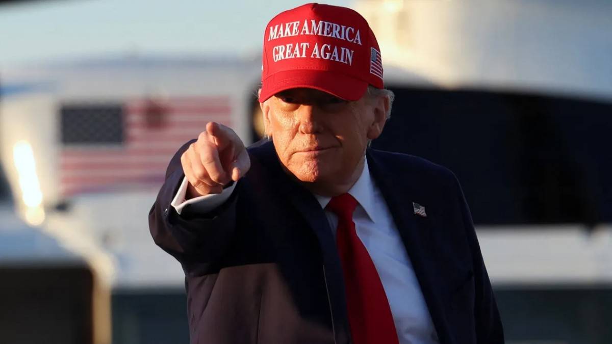 Tổng thống Donald Trump “nhượng bộ” thuế quan đối với ngành ô tô Tổng thống Donald Trump “nhượng bộ” thuế quan đối với ngành ô tô