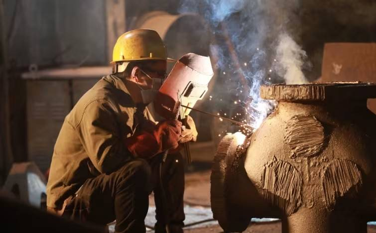 Trung Quốc sẽ giảm sản lượng thép để đối phó với dư thừa công suất Trung Quốc sẽ giảm sản lượng thép để đối phó với dư thừa công suất