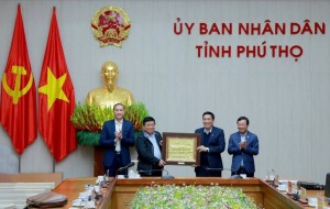 Phó Thủ tướng Chính phủ thăm và làm việc về thúc đẩy phát triển kinh tế tại Phú Thọ