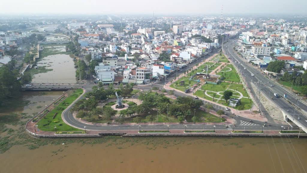 Giám đốc Sở Tài chính tỉnh Long An Trương Văn Liếp:  Kiên quyết xử lý các trường hợp cố tình gây khó khăn cản trở, làm chậm tiến độ thực hiện dự án và giải ngân