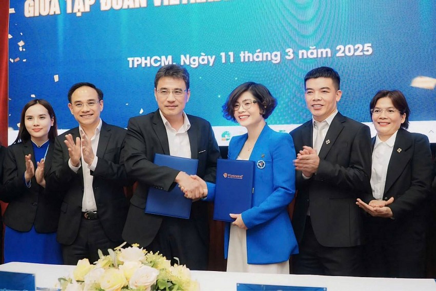 Nhiều kỳ vọng được đặt ra sau cái “bắt tay” giữa 2 ông lớn của ngành du lịch Việt Nam