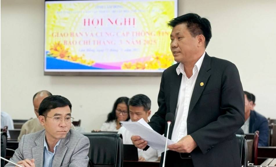 Lâm Đồng: Quyết dừng hoạt động xe ngựa tại khu vực Hồ Xuân Hương vì gây ô nhiễm và mất an toàn giao thông