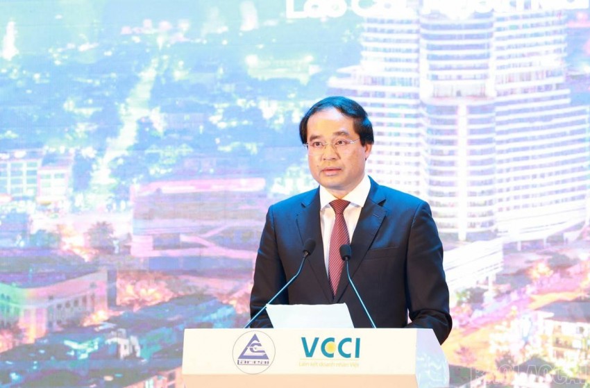 Lào Cai – Trung tâm kết nối giao thương Việt Nam/ASEAN và vùng Tây Nam Trung Quốc Lào Cai – Trung tâm kết nối giao thương Việt Nam/ASEAN và vùng Tây Nam Trung Quốc